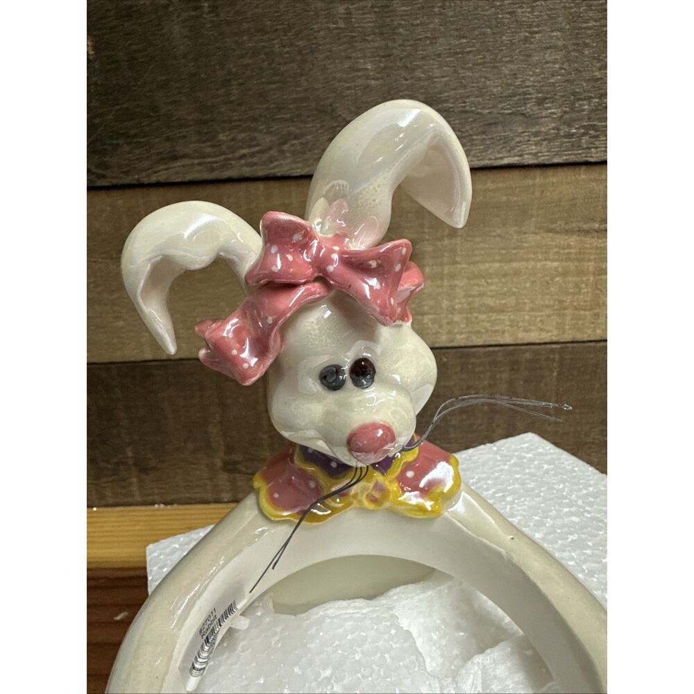 Our America Candle Hugs Rabbit In Box RARE - Picture 2 of 3